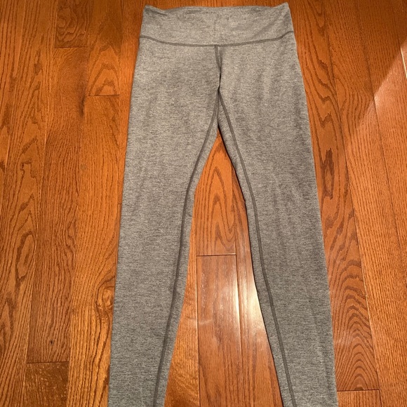 lululemon athletica Pants - Lululemon wunder under leggings!
